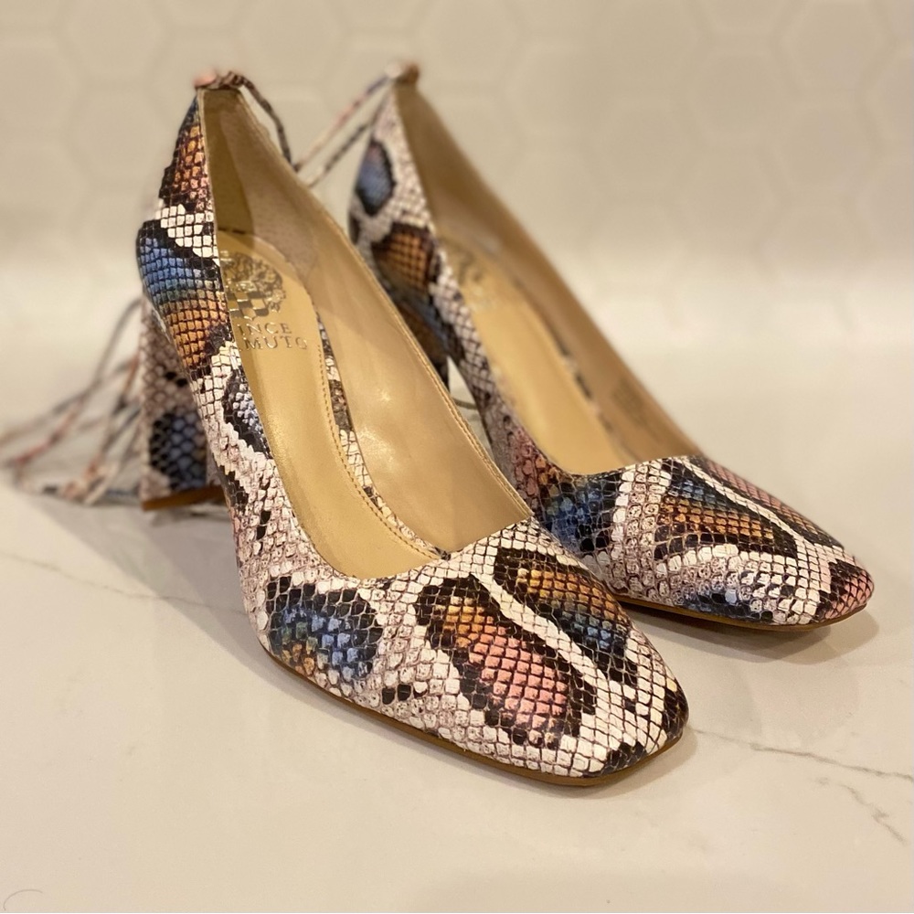 NEW Vince Camuto Damell Leather Ankle-Wrap Snakeskin Pumps